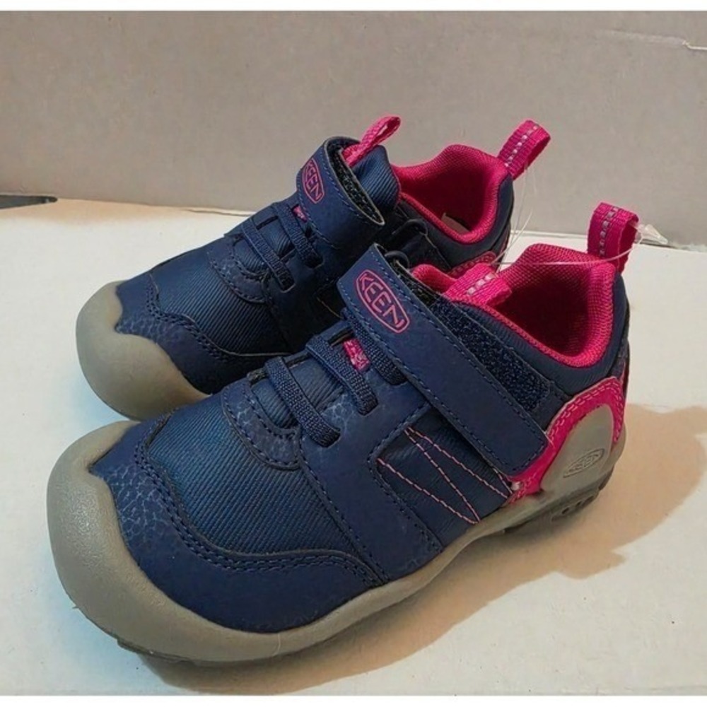 NEW KEEN Kids Knotch Peak Sneakers Size 3 Blue Depths Pink Peacock Boys Girls